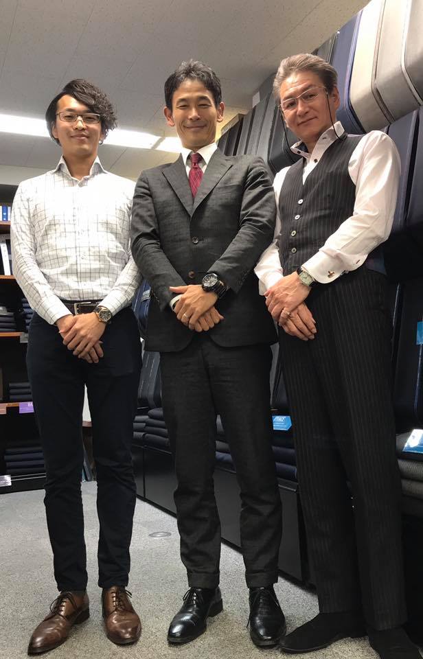 先週末の名古屋グランパスさんの「オーダースーツSADAマッチ」では、選手達と一緒に入場するエスコートキッズを選ぶ権利を頂いておりました!