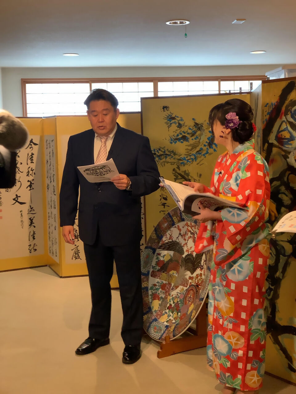 花田 虎上 様 著名人 お仕立実績集 オーダースーツsada フルオーダーで19 800円 税込21 780円