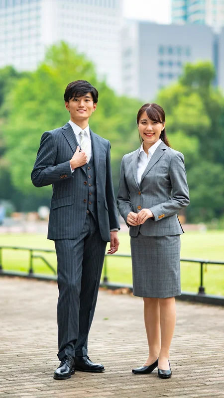 就活生にも安心!面接時におけるスーツのボタンマナーや事前準備について解説?のアイキャッチ画像