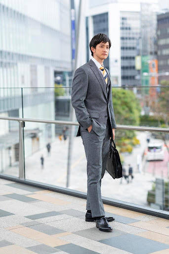 成人式にはオーダースーツがおすすめ 周りと差をつけるおしゃれな着こなしも伝授