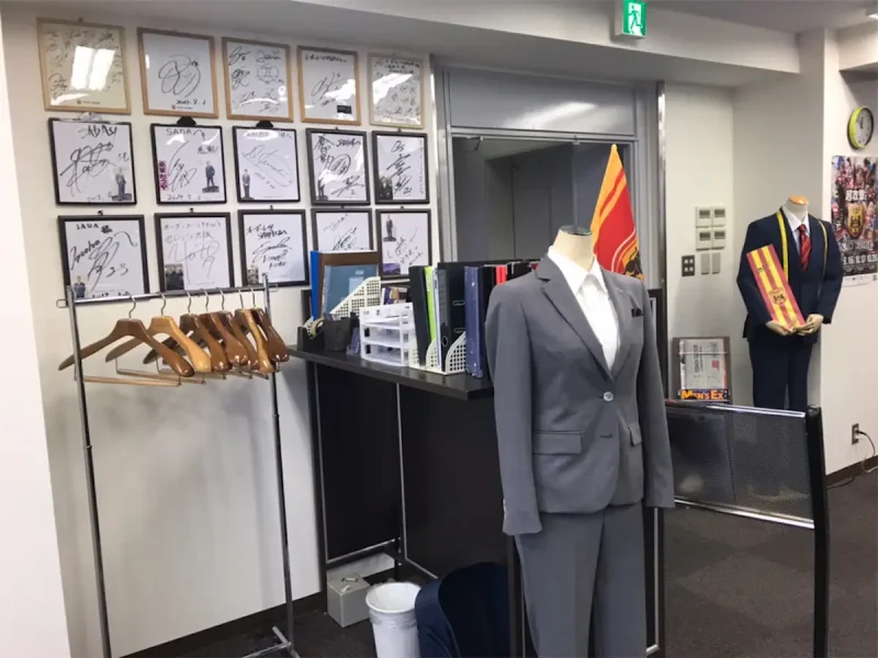 兵庫県神戸市、中央区三宮。本格フルオーダーによる最高の着心地を、圧倒的な低価格で実現できます。の写真