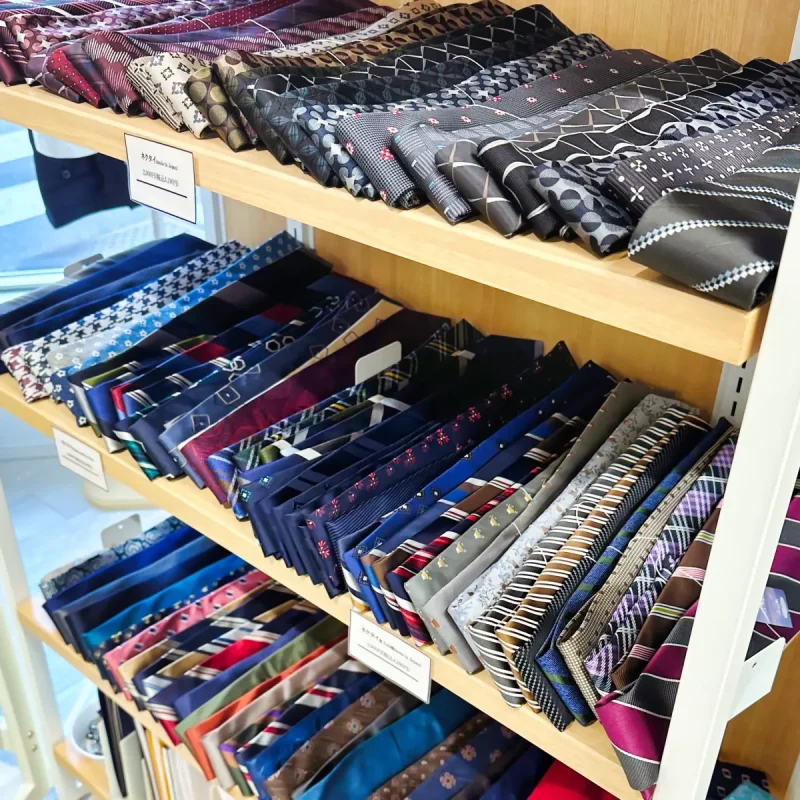愛知県名古屋市。名古屋駅から徒歩5分。名古屋グランパスを応援するオフィシャル店舗。リピーターも多数。の写真