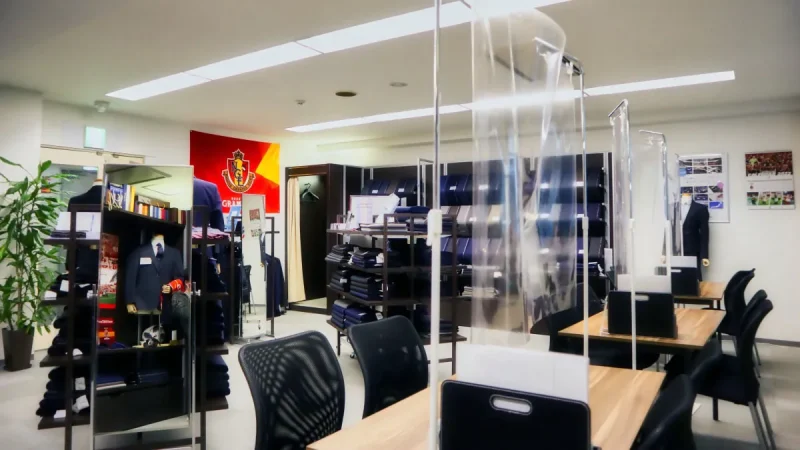 愛知県名古屋市。名古屋駅から徒歩5分。名古屋グランパスを応援するオフィシャル店舗。リピーターも多数。の写真