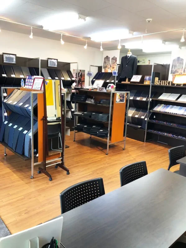 ベガルタ仙台を応援するオフィシャル店舗。正真正銘のフルオーダー。実直なスタッフが、丁寧にサポートします。の写真