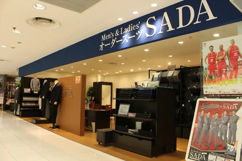 津田沼駅、新津田沼駅から徒歩1分。津田沼パルコで、あなただけのオリジナルモデルをお仕立てします。の写真