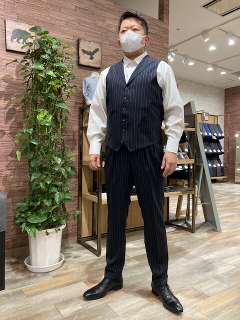 スリーピーススタイルでクラシカルな英国紳士スーツ-札幌駅前通店