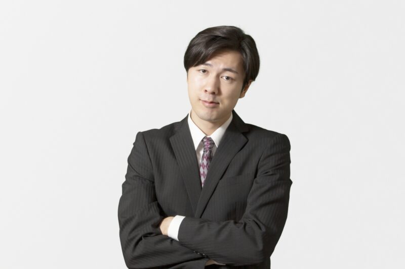 男性にも人気!大容量でビジネスシーンで使える「トートバッグ」をご紹介。のアイキャッチ画像