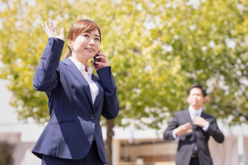 男性にも人気!大容量でビジネスシーンで使える「トートバッグ」をご紹介。のアイキャッチ画像