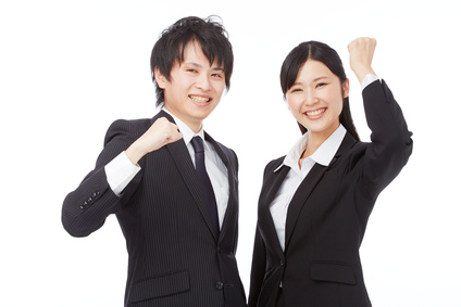就活生にも安心!面接時におけるスーツのボタンマナーや事前準備について解説?のアイキャッチ画像