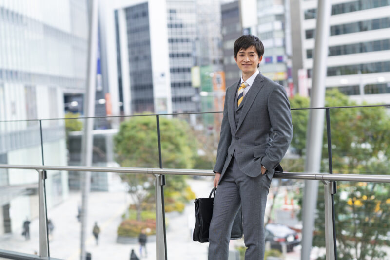 おすすめのゴルフジャケットのコーデを紹介!ゴルフ場のドレスコードにぴったりな服装とはのアイキャッチ画像