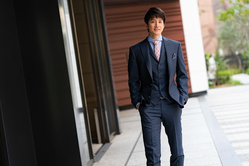 【2023年最新】クールビズの時期はいつ?毎年悩むビジネススーツの着こなし術も紹介します!のアイキャッチ画像