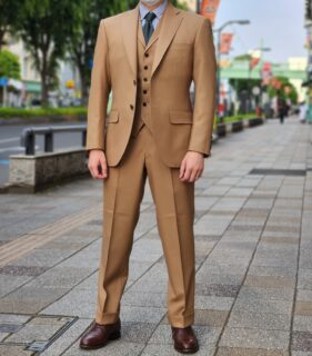 スタッフのスーツpart4の画像